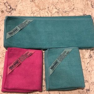 Brand new Norwex kitchen, bacloc antibacterial washcloths dish towel teal & pink